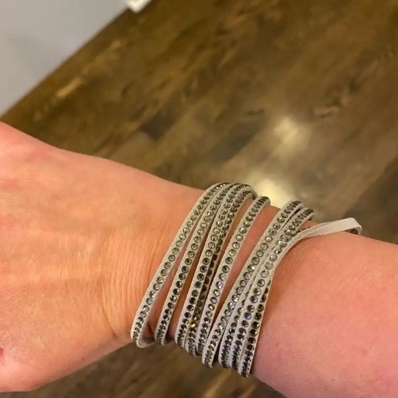 Touchstone Wrap-Star Crystal Bracelet - Picture 5 of 5